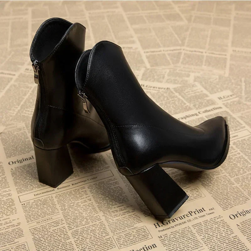 SIENNA CHROME LEATHER BOOTS