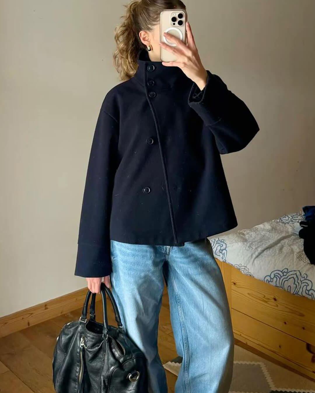 Elegant Rosalia jacket with stand-up collar
