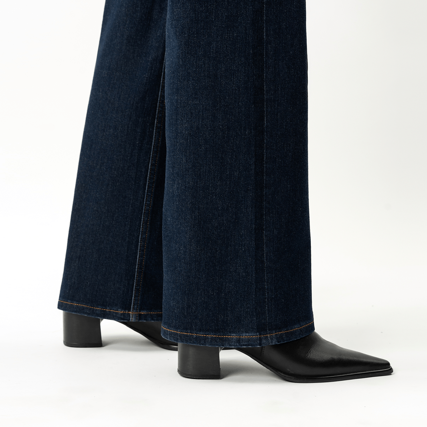 Relaxed ComfortDenim™ Jeans